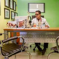 Fotografía de las instalaciones, se visualiza Especialista Ozonklinikat