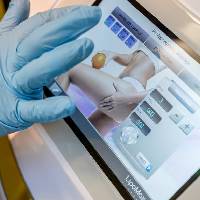 Fotografía de las instalaciones, se visualiza Tratamiento Ozonklinikat